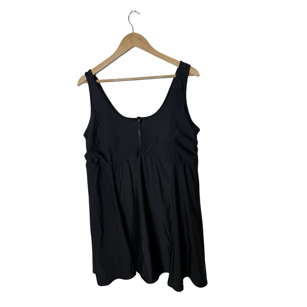 Torrid size 3 Swim Dress Swimsuit 1 Piece w/ pocket Black Zip Plus